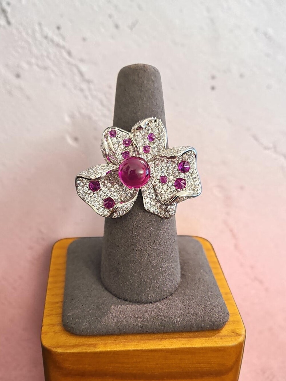 SASSiFIED BOUTIQUE NWT Silver Floral Statement Ring with Pink Gemstones
